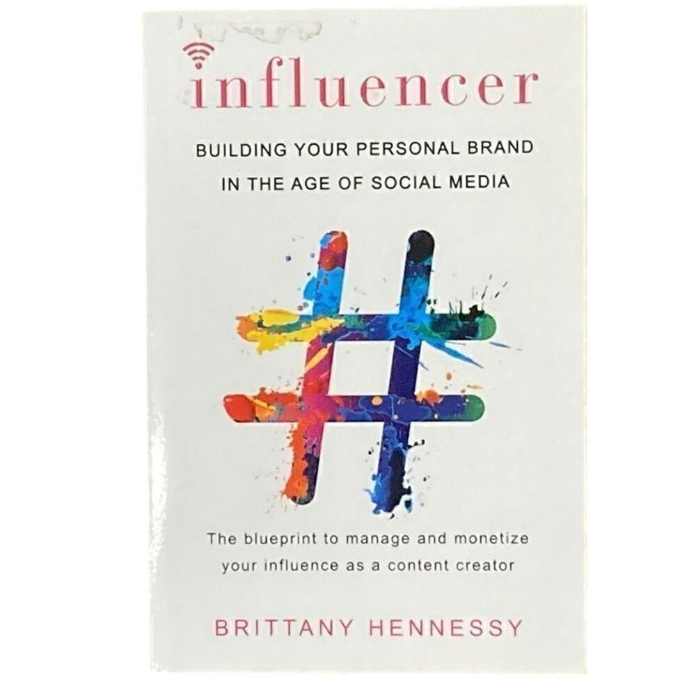 Influencer: Building Your Personal Brand in the Age of Social Media Paperback